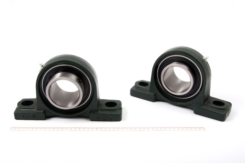 Подшипниковый узел 480214 (UCP 214) (е 210 мм)